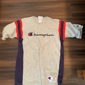 Champion T-Shirt